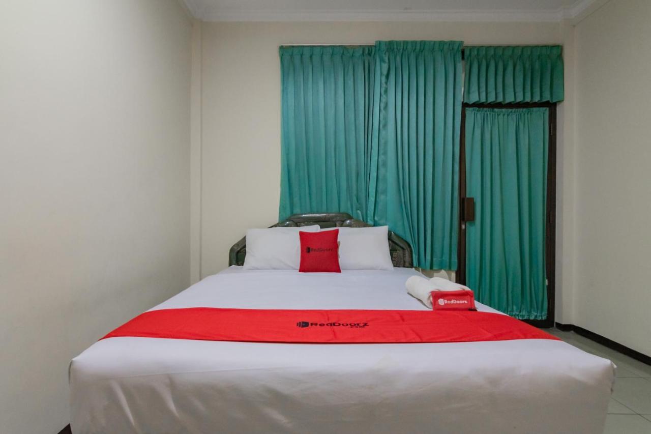 Reddoorz @ Achino Hotel باندونج المظهر الخارجي الصورة