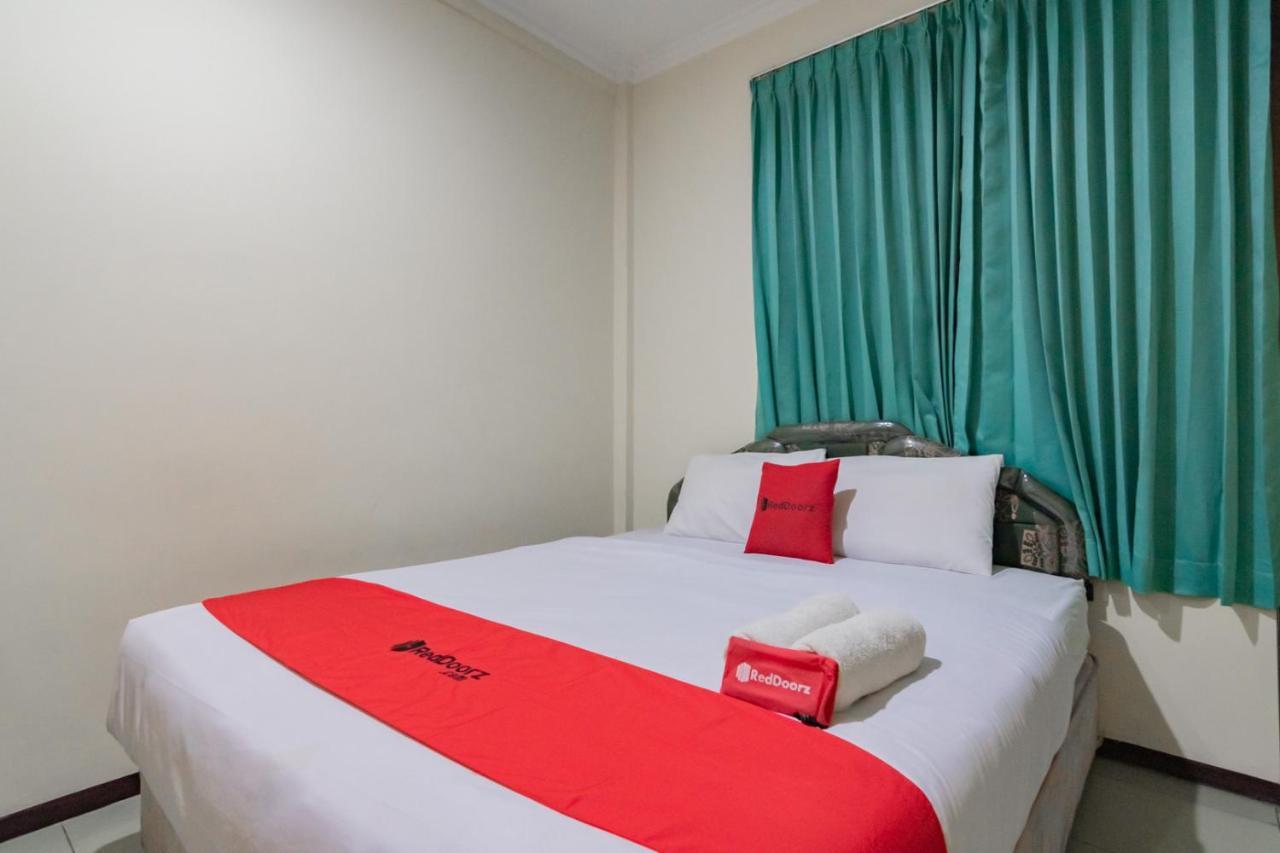 Reddoorz @ Achino Hotel باندونج المظهر الخارجي الصورة